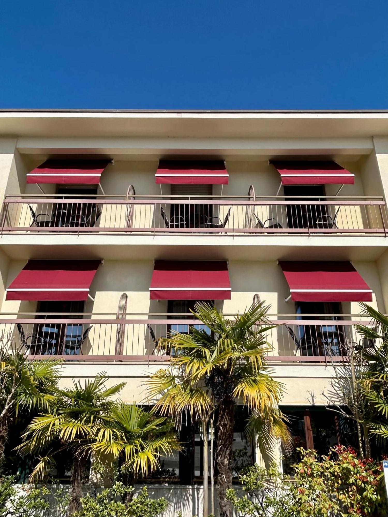 B City Hotel Bardolino Exterior foto